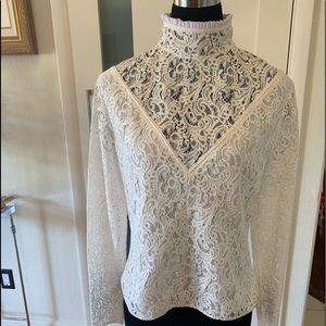 Chloe lace blouse nwt